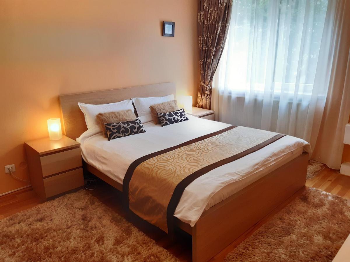 Apartament Central Karácsonkő Kültér fotó
