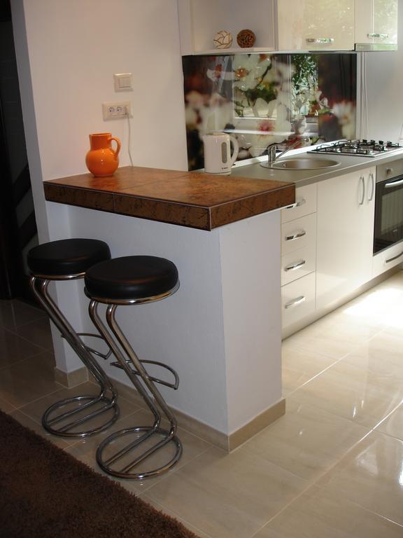 Apartament Central Karácsonkő Kültér fotó