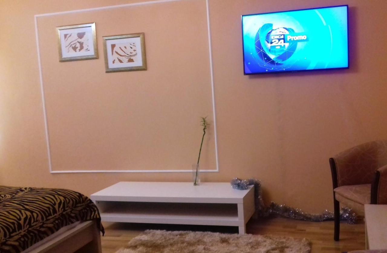 Apartament Central Karácsonkő Kültér fotó